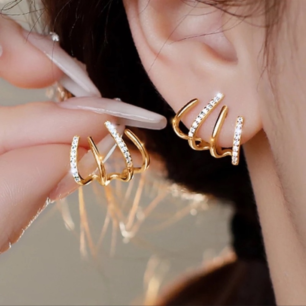 18k Gold Plated Four-Claw U-shaped Stud Earrings for Women